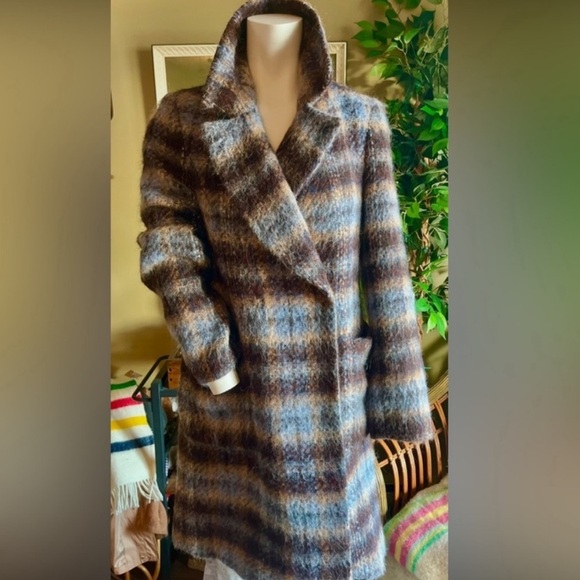 Banana Republic Angora Wool Wool-Blend Coat - Picture 2 of 8